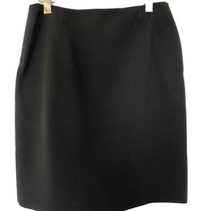 Tahari Black Short Skirt Lined Size 4 Petite Zip